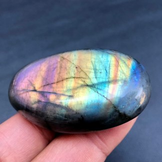 Rainbow Labradorite Pebble 1.76oz
